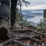 Randonnée Vosges Gérardmer : sentier Tour de Mérelle vers le lac, forêt humide et cascade