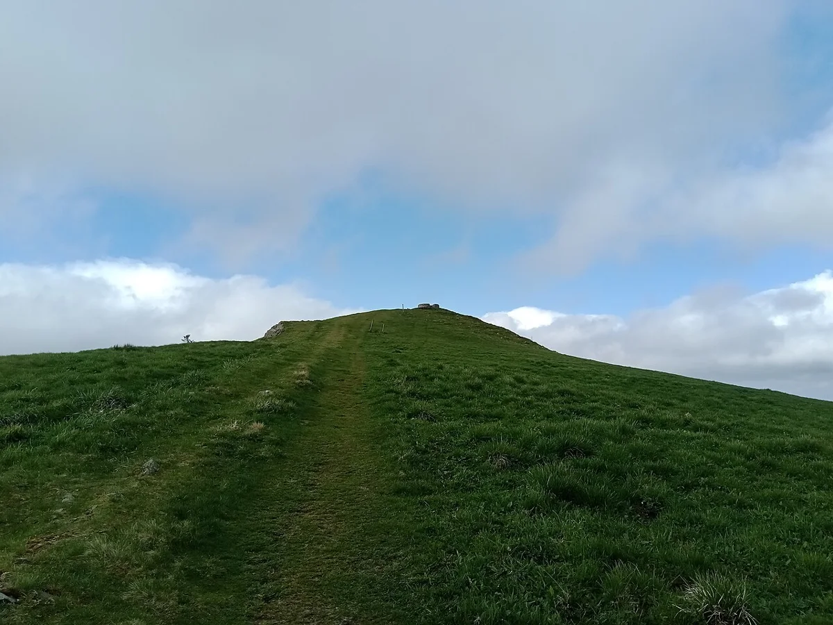 La chaume du Drumont et son sommet.